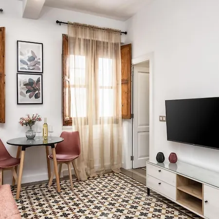 Apartamento El Regocijo, Ubicada En El Corazon De La Ciudad *